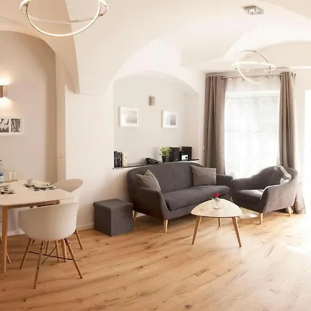 Appartementhaus Angelika Apartament *